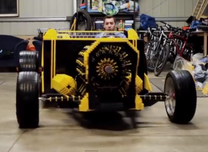 Bra julklapp – Lufttrycksdriven Hot Rod i Lego