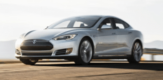 Tesla Motors visar vägen – Nya elbilstrenden behöver många batteriladdningsstationer Tesla Model S