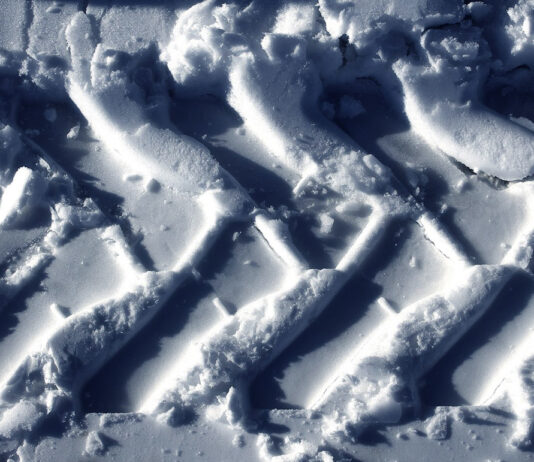 Sammanställning av tester på bästa vinterdäck 2015 Vinterdäck. Foto: Stux. Licens: Pixabay.com (free use)