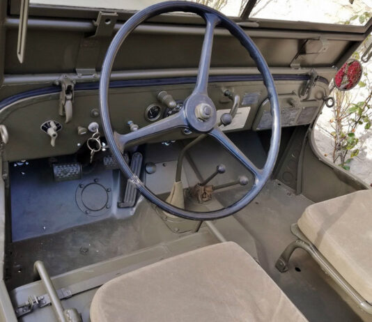 Steve McQueens Jeep auktioneras ut Steve McQueen's Willys Jeep. Image Credit: Autoblog.com