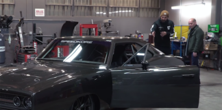 En Dodge Charger helt tillverkad i kolfiber Dodge Charger från 1970, ombyggd. Foto: Hoonigan