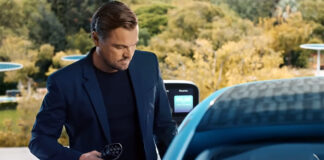 Stölder av bilar ökar, dyrare bensin och bilförsäljningen bromsade helt Leonardo Di Caprio laddar elbil. Foto: Fiat.com